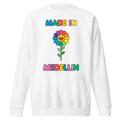 Suéter de made in Medellin ,Descubre calidad excepcional y estampados duraderos. Encuentra estilo y orgullo en cada prenda. Compra ahora!