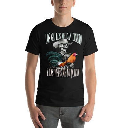 Playera Los Gallos me dan Dinero, Descubre calidad excepcional y estampados duraderos. Encuentra estilo y orgullo en cada prenda.